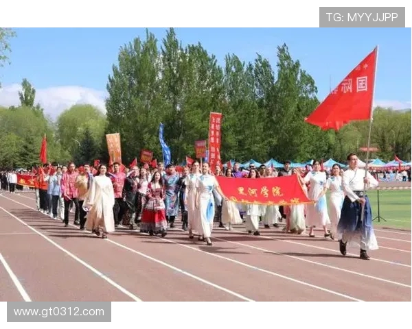 滑板文化的碰撞与融合:杭州滑板队的节奏与精神探索